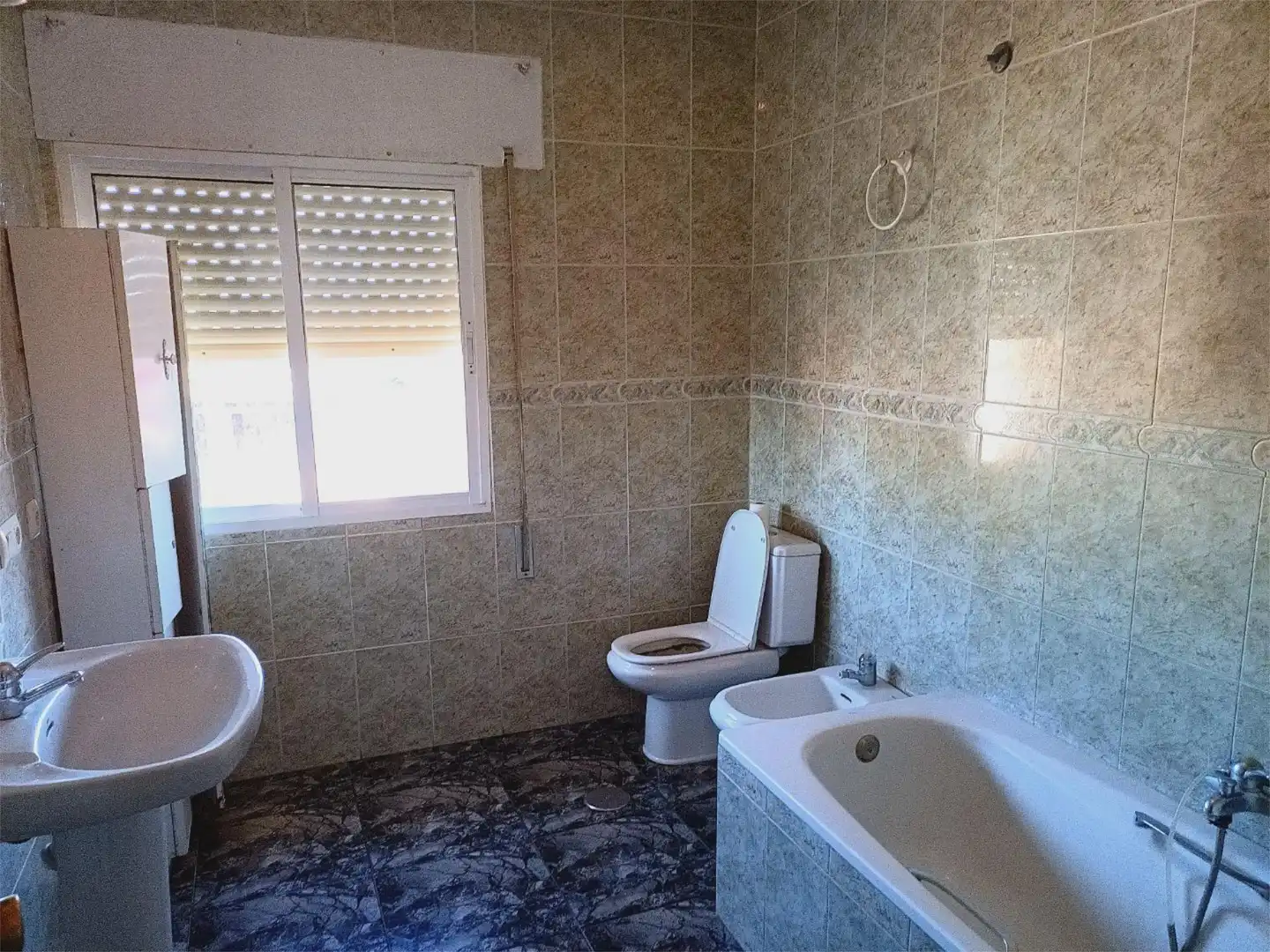 Flat for sale in Calle Cardenal Monescillo, 7, Pozuelo de Calatrava Bathroom of Flat for sale in Pozuelo de Calatrava with Air Conditioner and Terrace