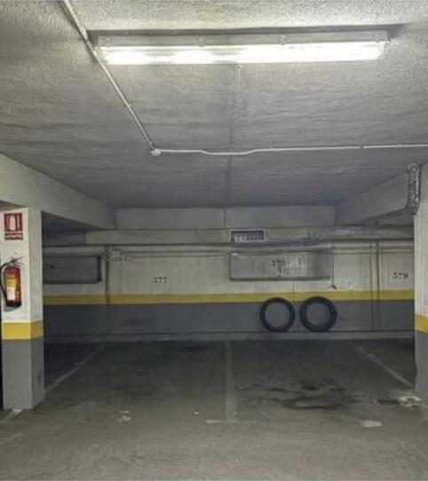 Garage to rent in Marroquina, Madrid - image 2 Photo 2 of Garage to rent in Marroquina, Madrid