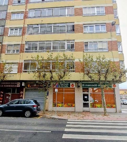 Photo 1 of Flat for sale in Calle de Granados, 16, El Ejido - Santa Ana, León