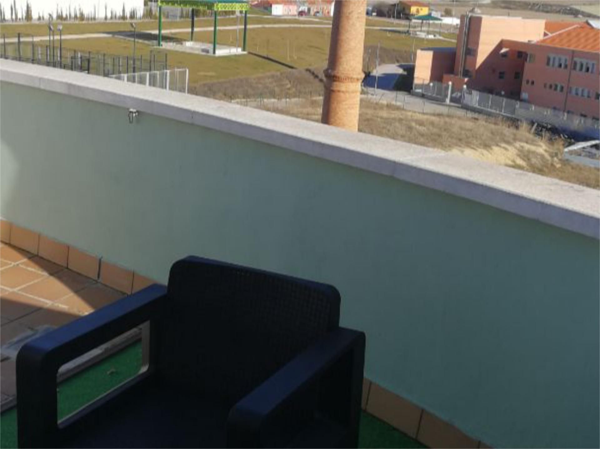 Terraza de Piso en venta en Palencia Capital con Calefacción, Parquet y Terraza