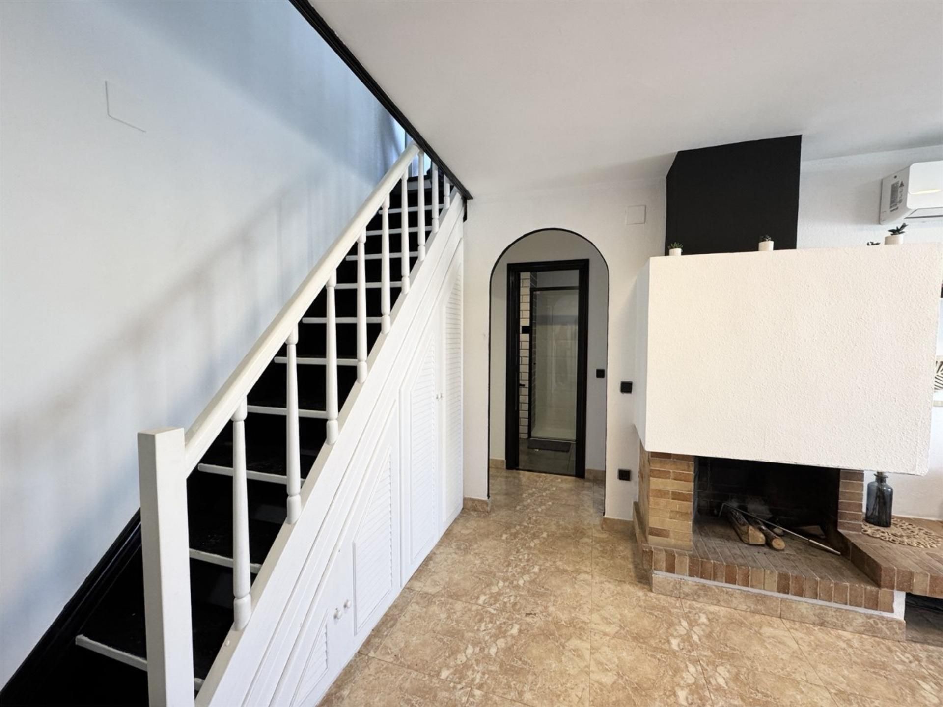 Flat for sale in Pineda de Mar  with Air Conditioner, Terrace and Swimming Pool