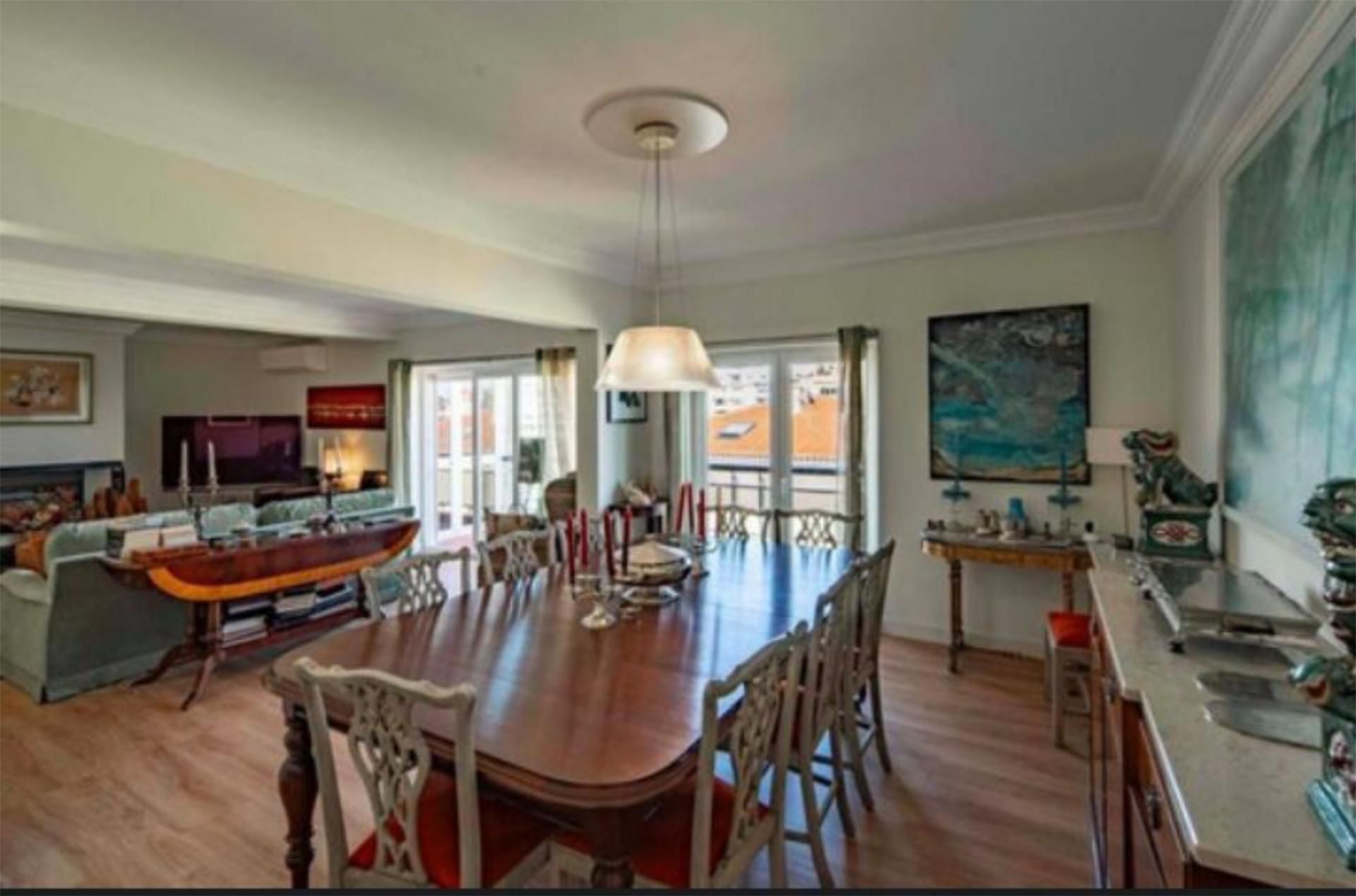 Pis en venda a Carrer de Colón, 28, El Pla del Remei Menjador de Pis en venda en Valencia Capital