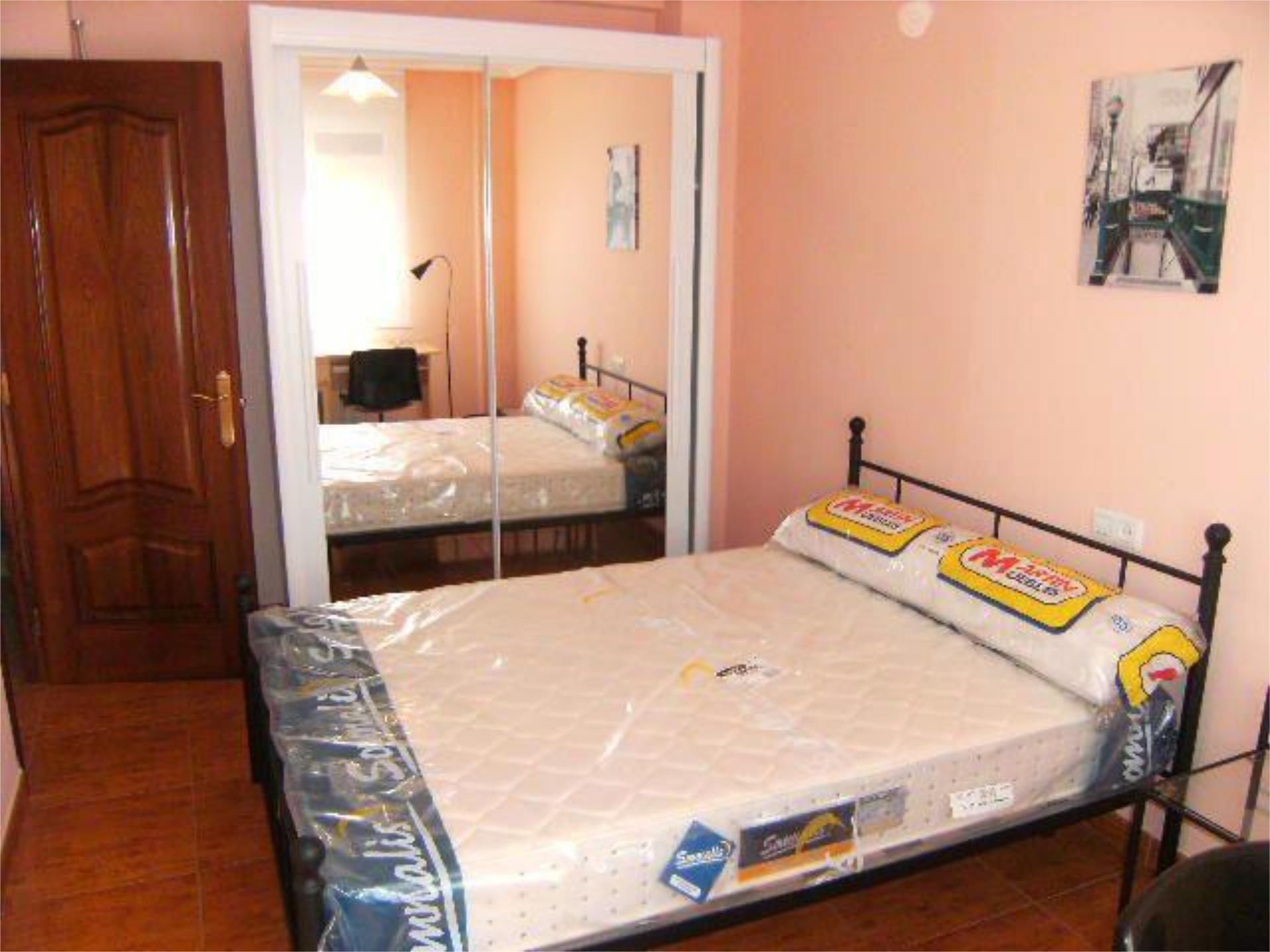 Bedroom of Flat for sale in Oviedo   with Heating and Storage room