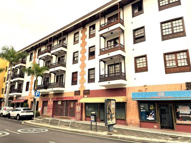 Piso en Alquiler en Calle de Valois, 43 en Zona Martiánez