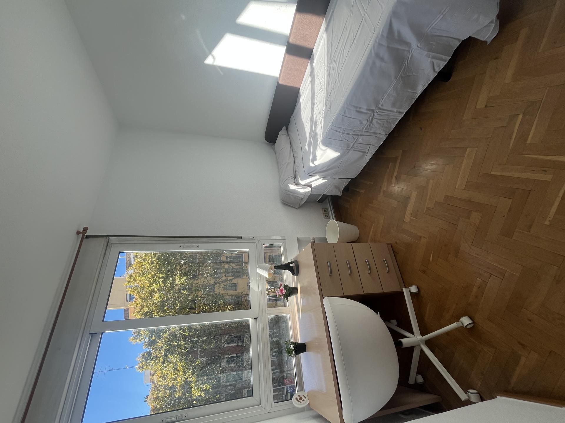 Flat to share in Calle de la Batalla del Salado, 1, Palos de Moguer Bedroom of Flat to share in Madrid Capital with Heating, Parquet flooring and Furnished