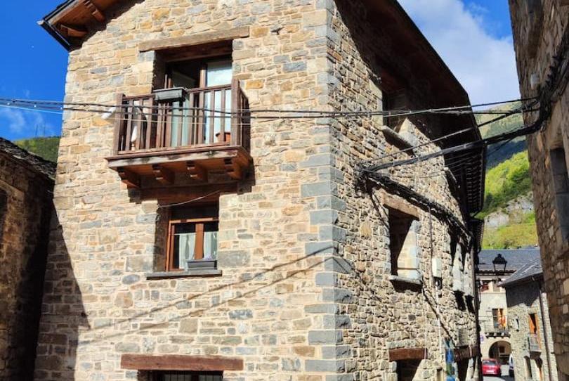 House or chalet for sale in Calle Iglesia, 6, Torla - Ordesa, Huesca - image 1 Photo 1 of House or chalet for sale in Calle Iglesia, 6, Torla - Ordesa, Huesca