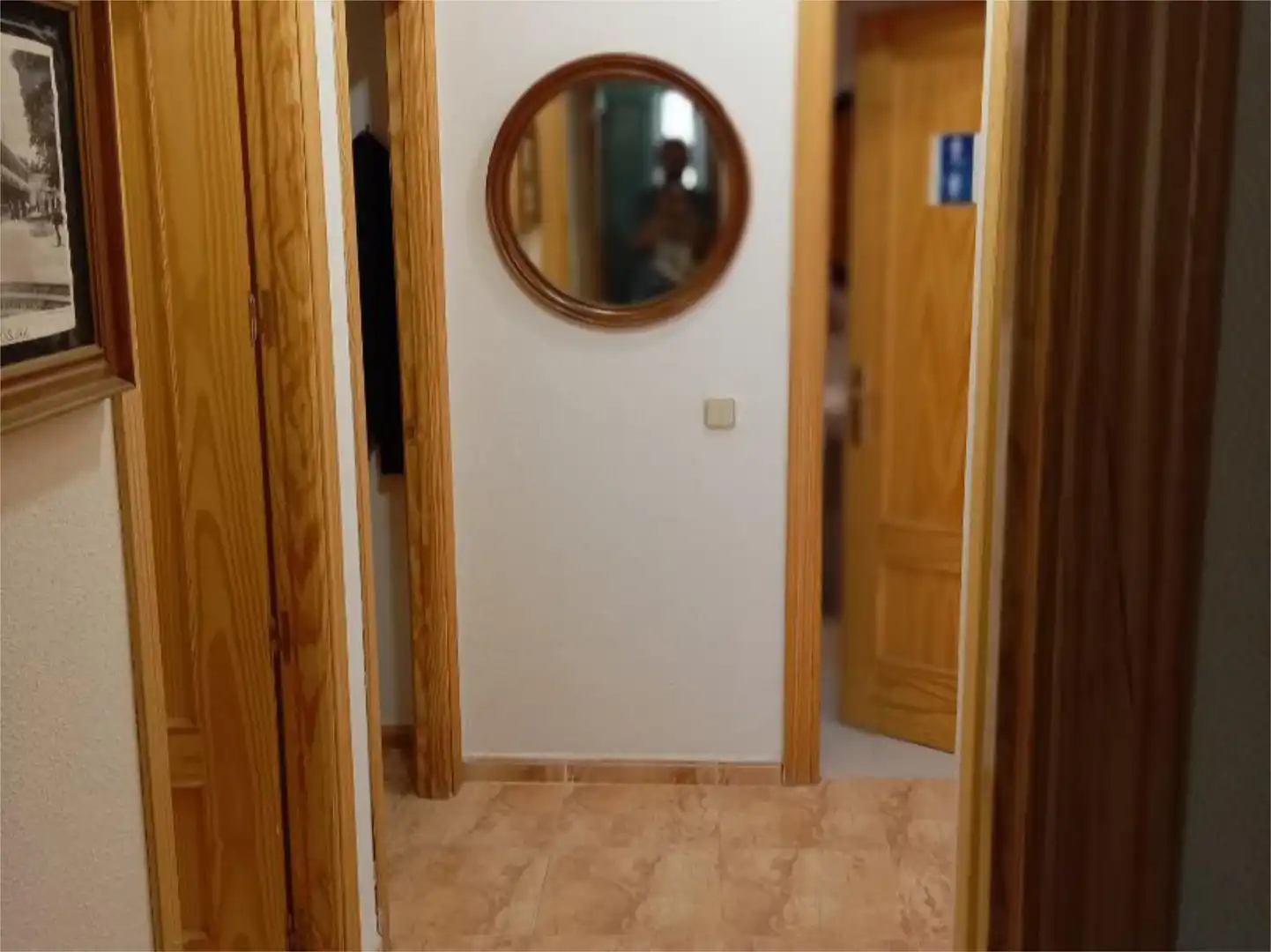 Wohnung zum Verkauf in Navahondilla mit Klimaanlage, Heizung und Privatgarten