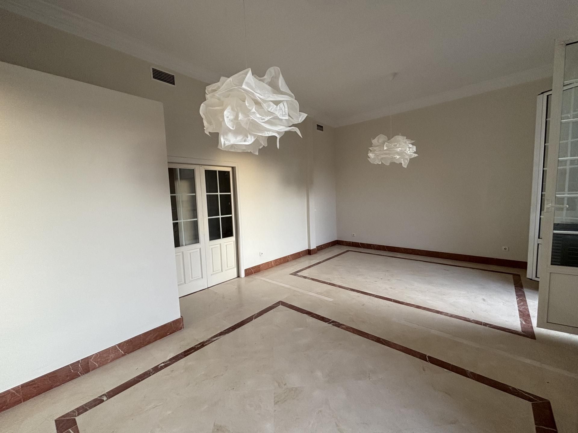 Flat to rent in Calle Progreso, El Porvenir Flat to rent in Sevilla Capital with Air Conditioner, Heating and Storage room