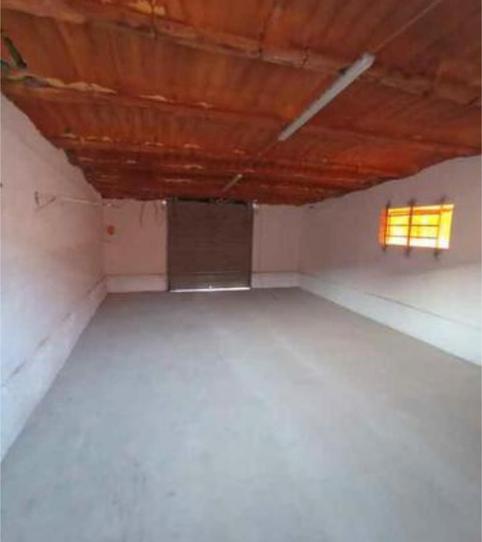 Box room to rent in Caputxins - Ambulatori, Barcelona - image 2 Photo 2 of Box room to rent in Caputxins - Ambulatori, Barcelona