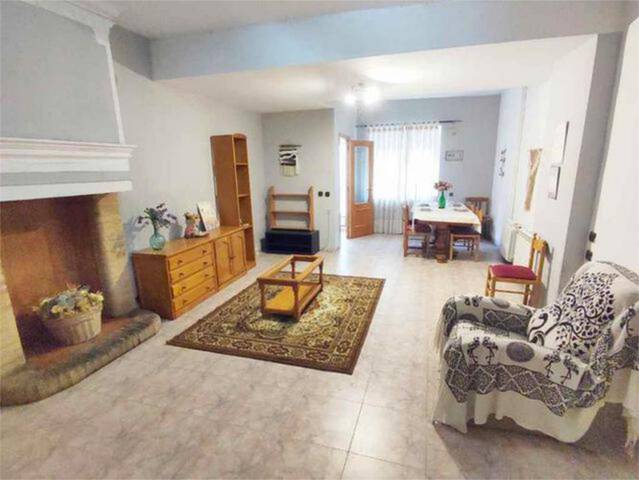 Casa-chalet en Venta en Fuenterrobles