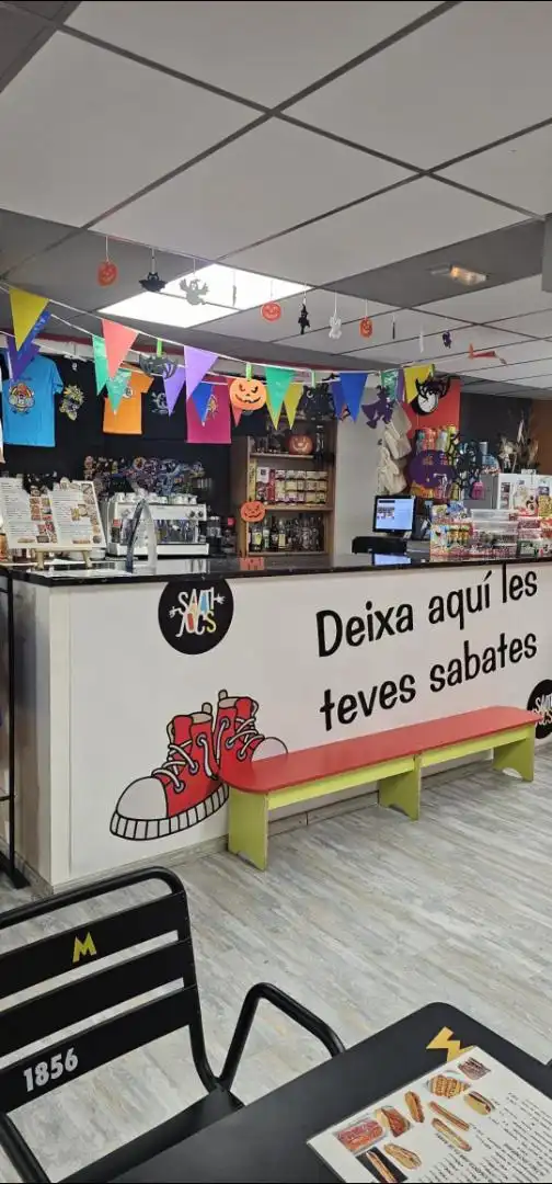 Local en traspaso en Berga con Aire acondicionado