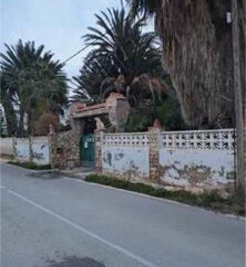 Foto 1 de Casa adosada en venda a Fontcalent, Alicante