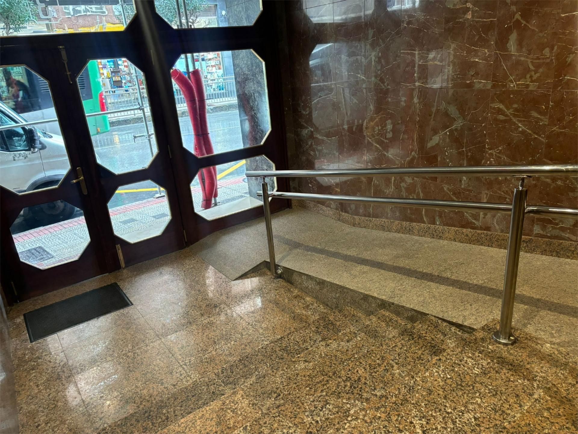 Pis en venda en Castro-Urdiales amb Calefacció, Parquet i Moblat