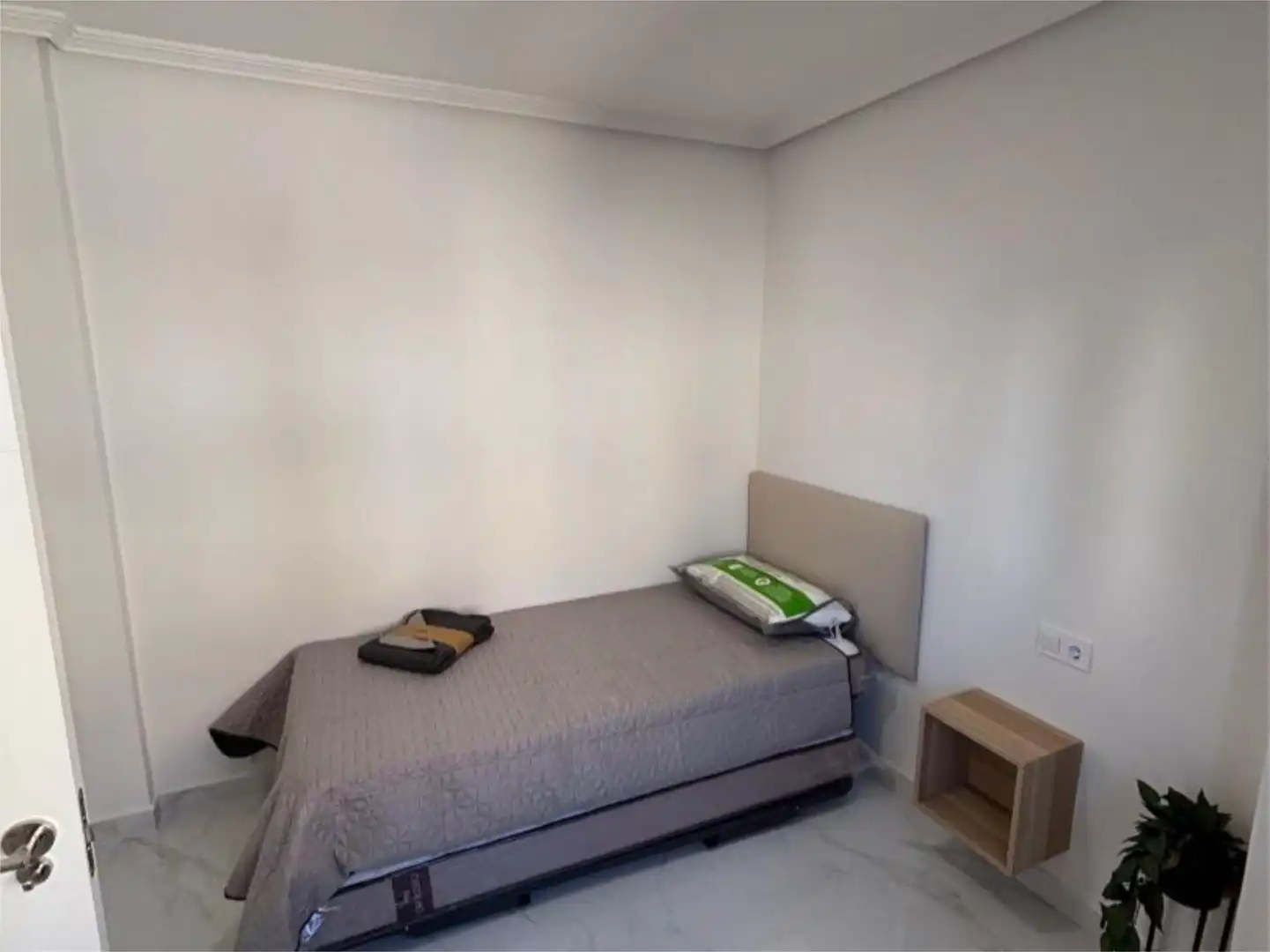 Habitación de Piso en venta en San Pedro del Pinatar con Aire acondicionado, Calefacción y Amueblado
