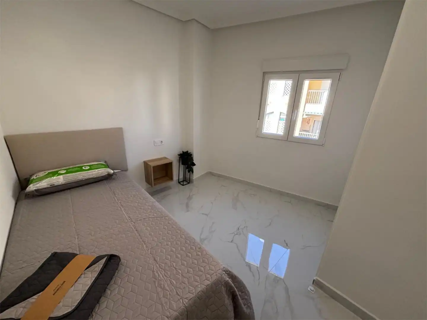 Habitación de Piso en venta en San Pedro del Pinatar con Aire acondicionado, Calefacción y Amueblado