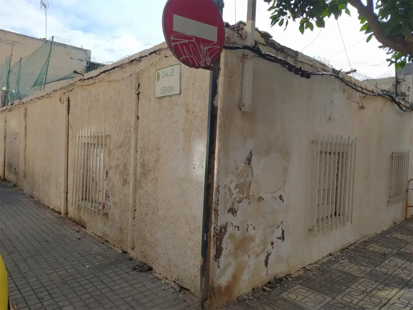 Casa adosada en venta en Paseo Santa María del Aguila, 91, Santa María del Águila Vista exterior de Casa adosada en venta en El Ejido