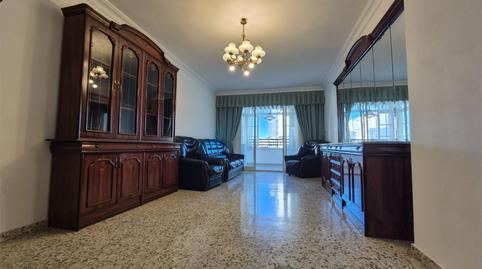 Photo 4 of Flat to rent in Calle Eduardo de Palacios, 17, Los Guindos - Parque Mediterráneo - Santa Paula, Málaga