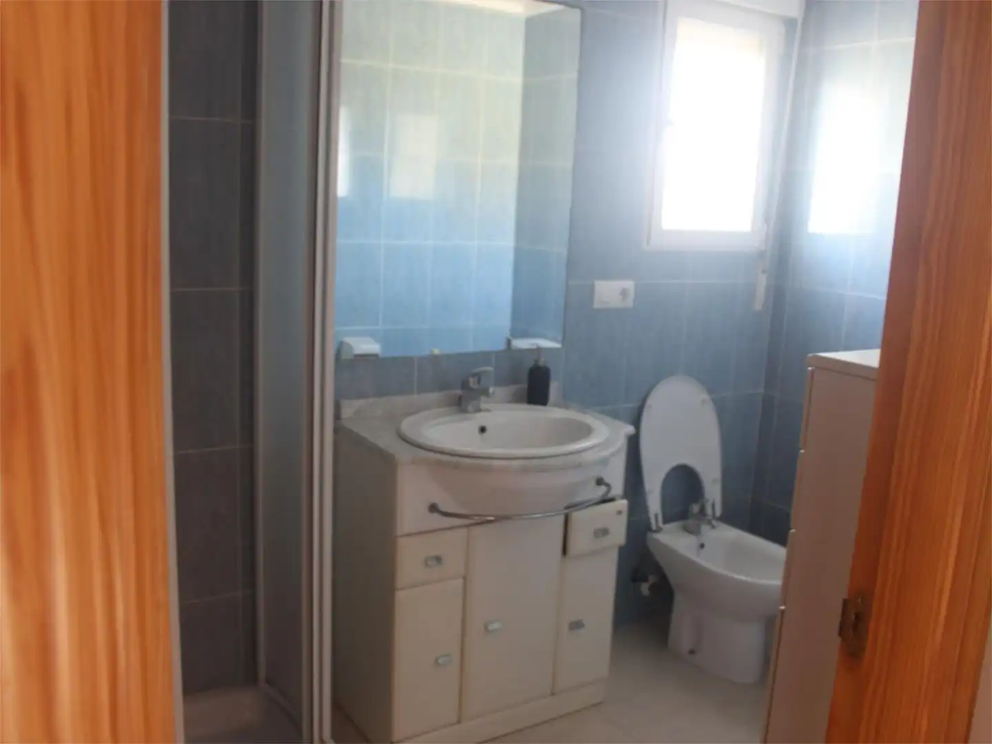 Bathroom of Houses for sale in Dénia  with Air Conditioner, Terrace and Balcony