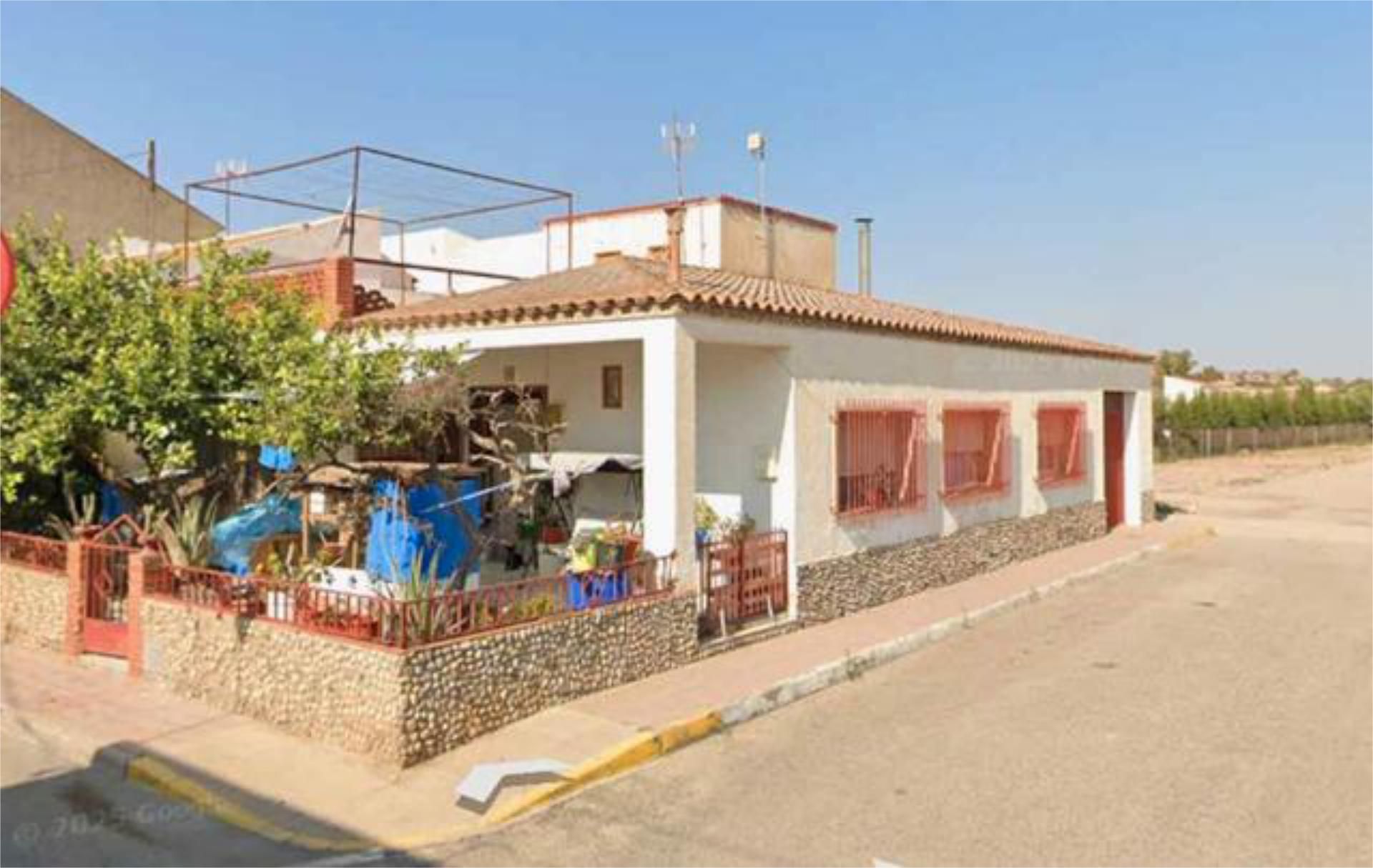 Vista exterior de Casa adosada en venda en Pulpí amb Jardí privat, Terrassa i Traster