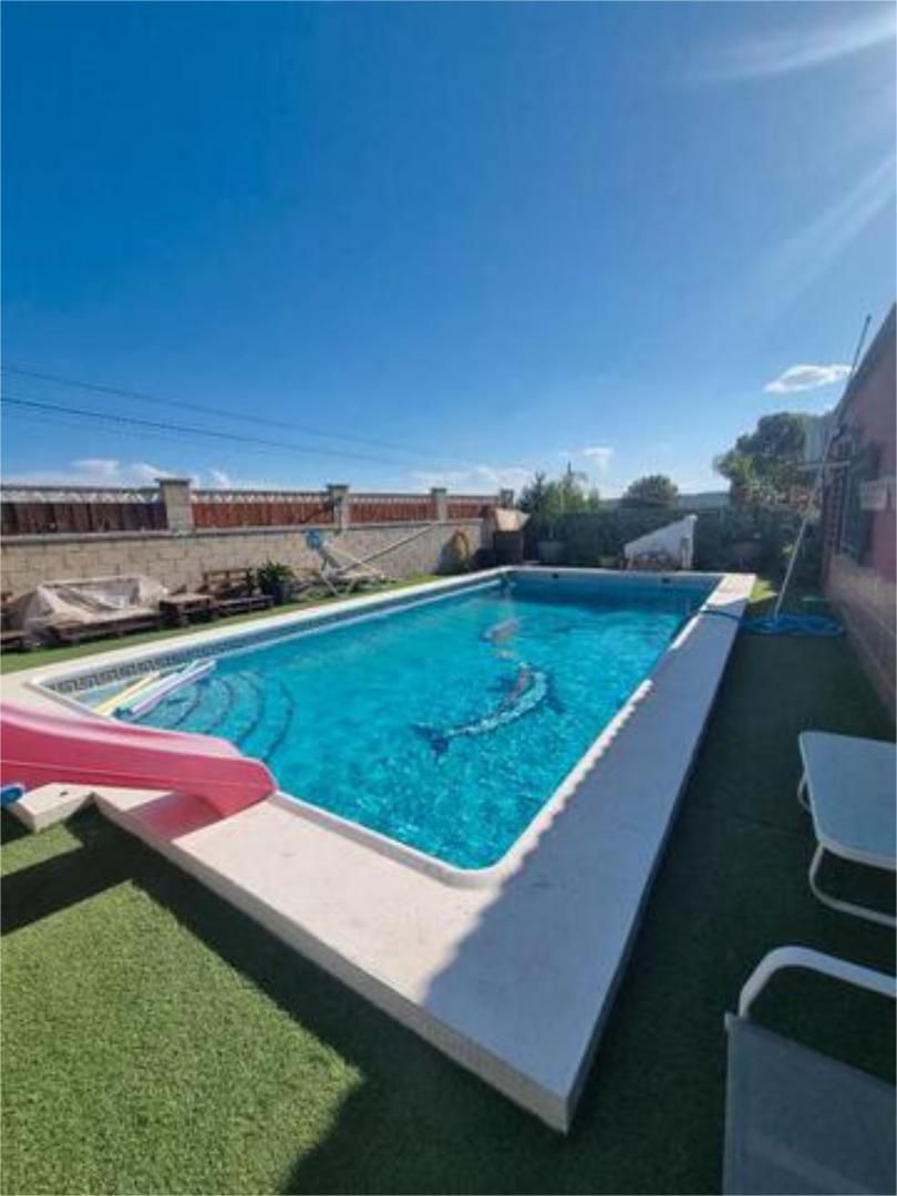 Swimming pool of Single-family semi-detached for sale in Montserrat  with Heating, Private garden and Terrace