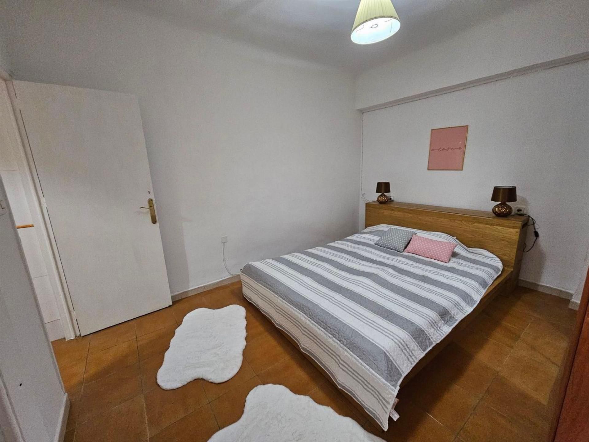 Bedroom of Flat to share in  Barcelona Capital  with Heating, Furnished and Balcony