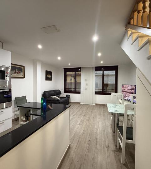 Foto 2 de Dúplex en venda a Plaça de L'alcalde Romeu, 6, Calafell Platja, Tarragona