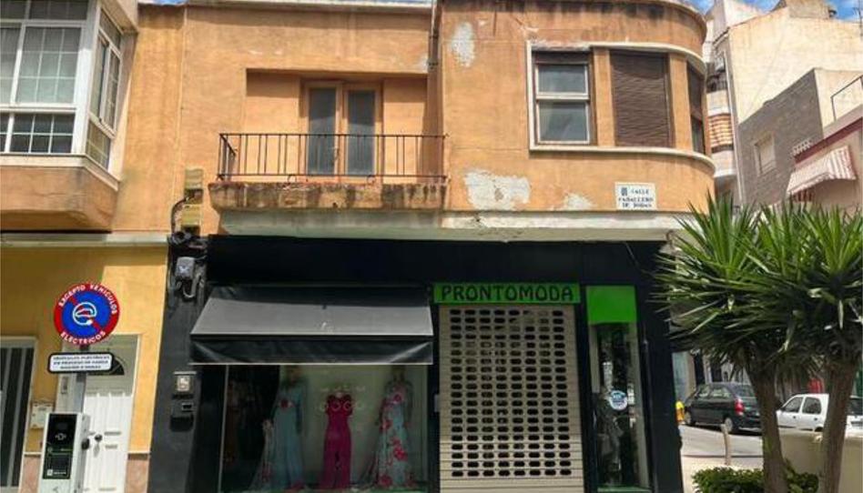 House or chalet for sale in Centro - Muelle Pesquero, Alicante - image 1 Photo 1 of House or chalet for sale in Centro - Muelle Pesquero, Alicante