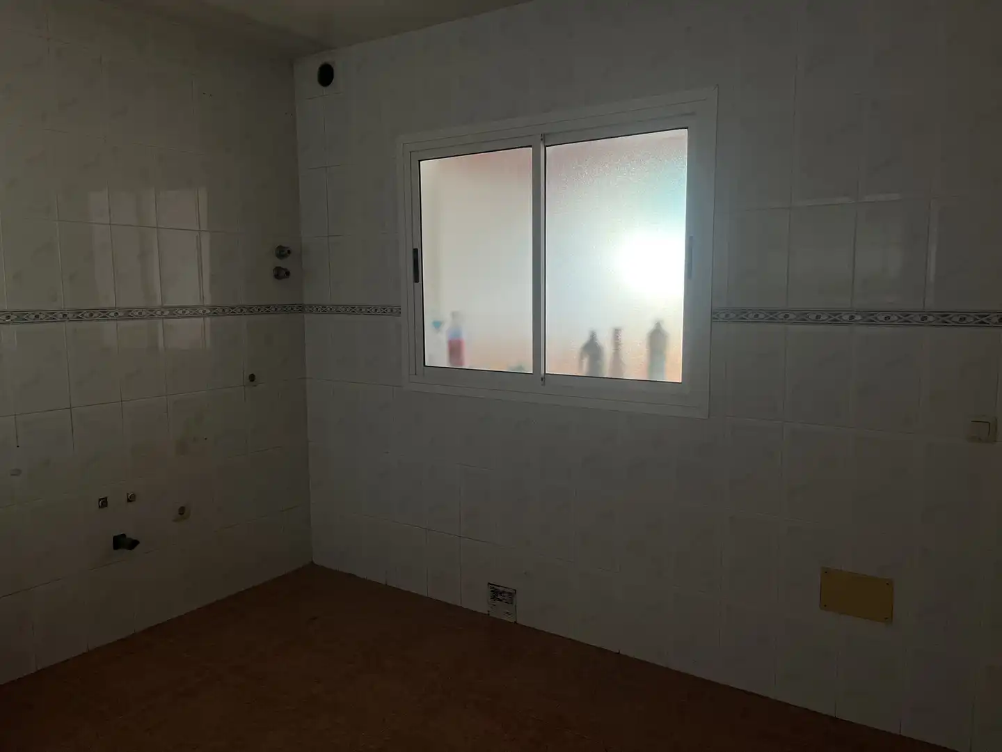 Dúplex en venta en Calle Sierra de los Filabres, 13, El Parador de las Hortichuelas Baño de Dúplex en venta en Roquetas de Mar con Jardín privado, Terraza y Balcón