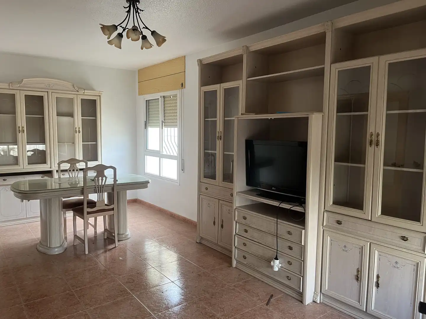 Dúplex en venta en Calle Sierra de los Filabres, 13, El Parador de las Hortichuelas Sala de estar de Dúplex en venta en Roquetas de Mar con Jardín privado, Terraza y Balcón