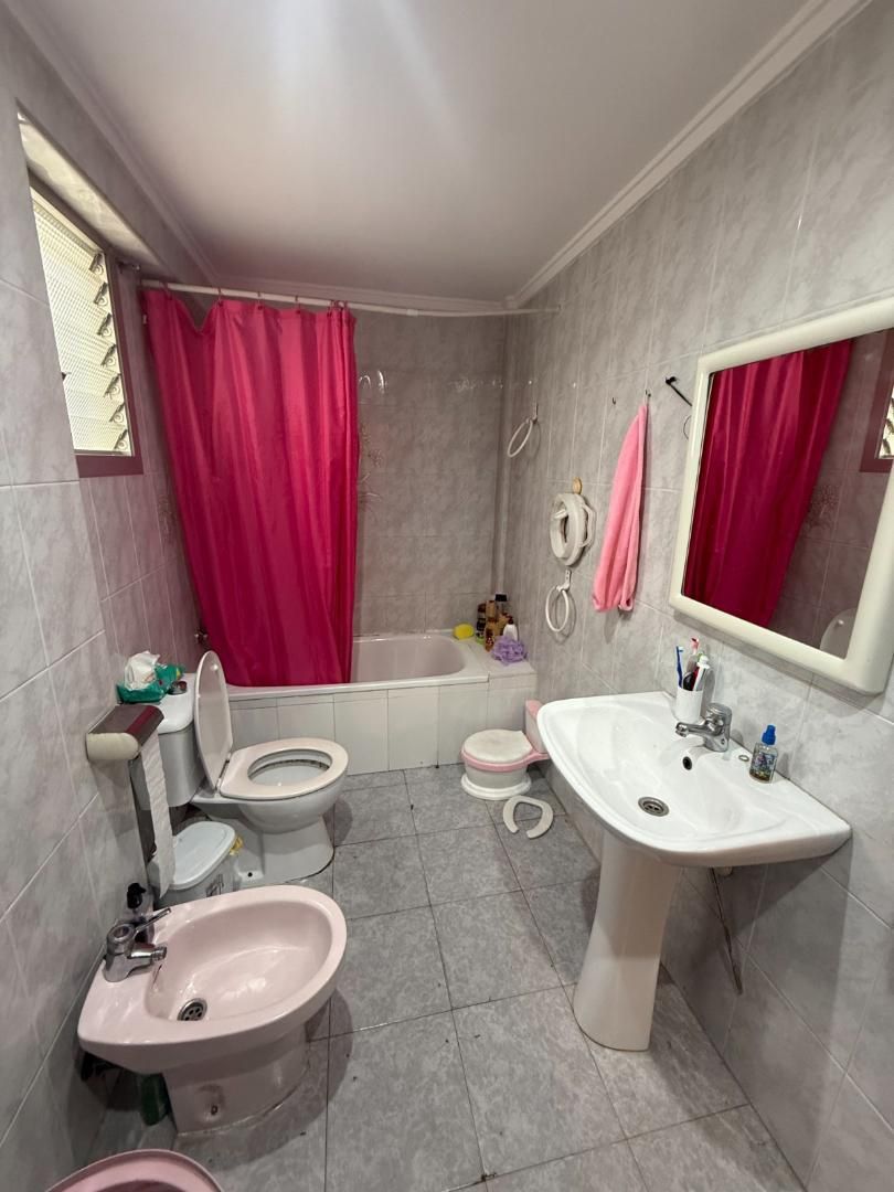 Bany de Pis en venda en  Valencia Capital