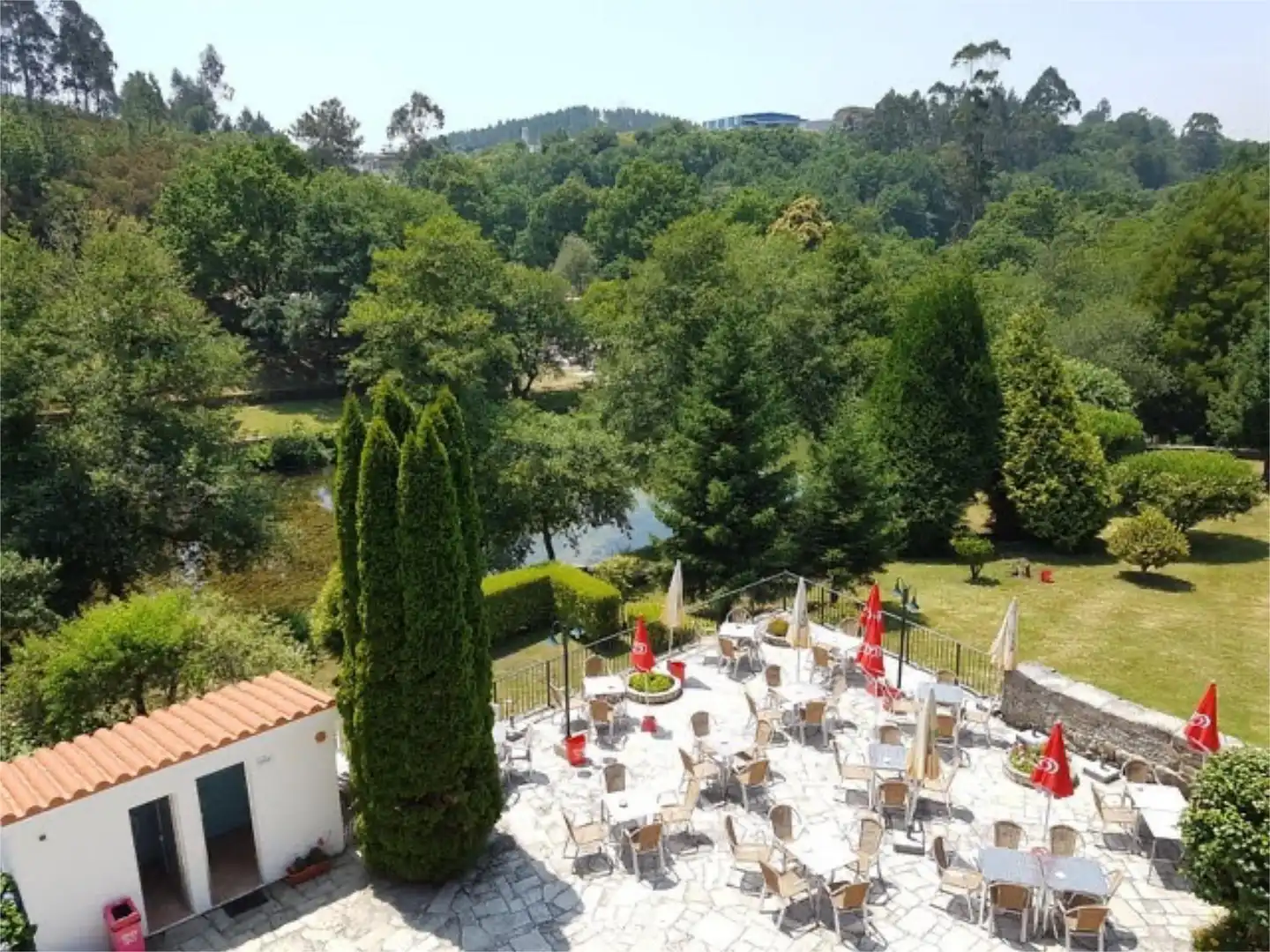 Casa o chalet en venta en Lugar Verdugo-Escuadra, 1, A Lama Terraza de Casa o chalet en venta en A Lama con Calefacción, Jardín privado y Amueblado