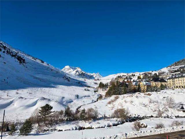 Apartamento en Alquiler en Aisa