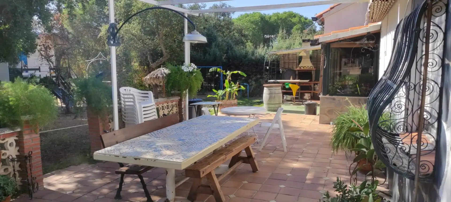Casa o xalet en venda a Diseminado el Manantio 2, 9, Las Vaguadas Jardí de Casa o xalet en venda en Badajoz Capital amb Terrassa i Piscina