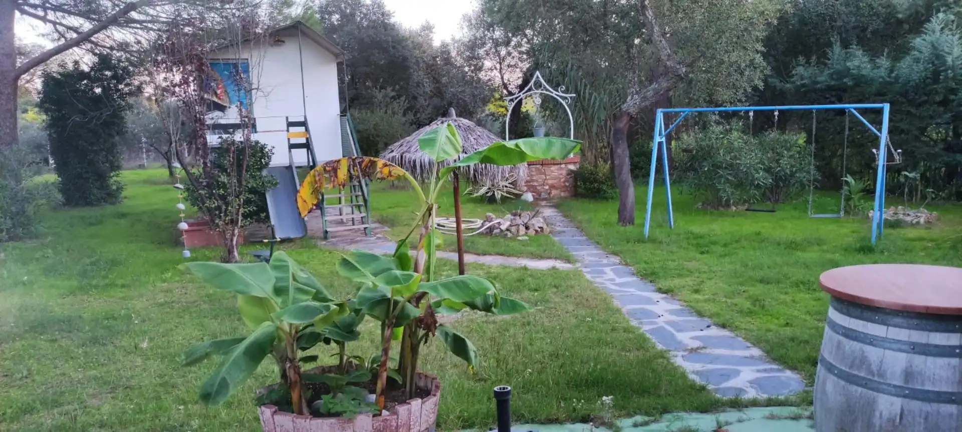 Casa o xalet en venda a Diseminado el Manantio 2, 9, Las Vaguadas Jardí de Casa o xalet en venda en Badajoz Capital amb Terrassa i Piscina
