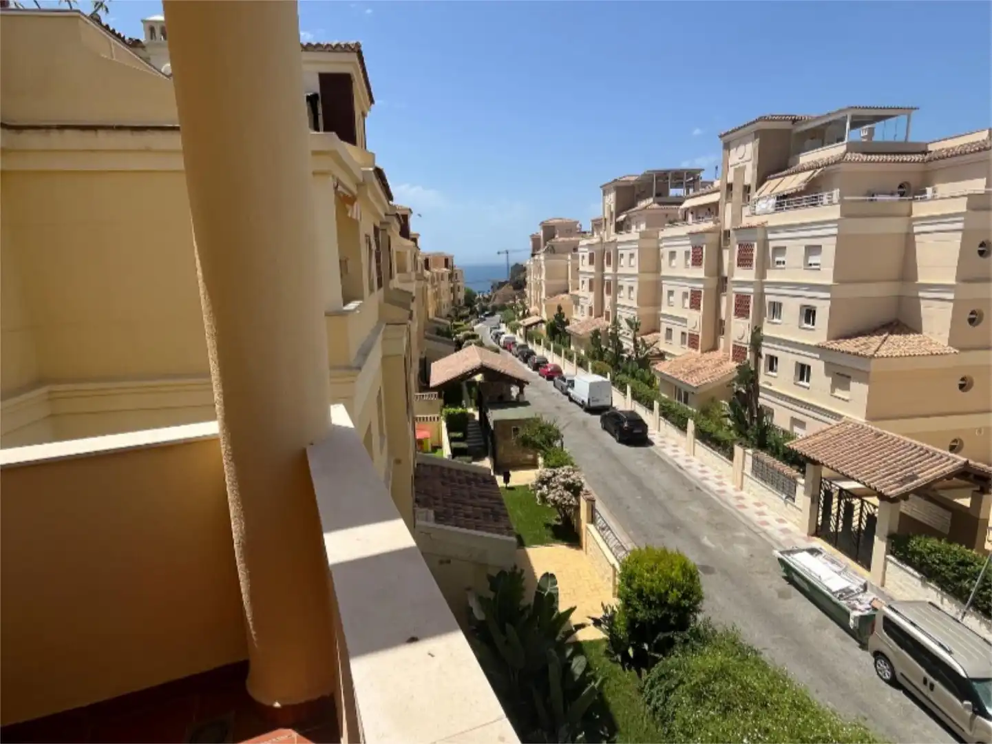Piso en venta en Calle Babor, 8, Zona Centro Comercial Torrequebrada Piso en venta en Calle Babor, 8, Zona Centro Comercial Torrequebrada