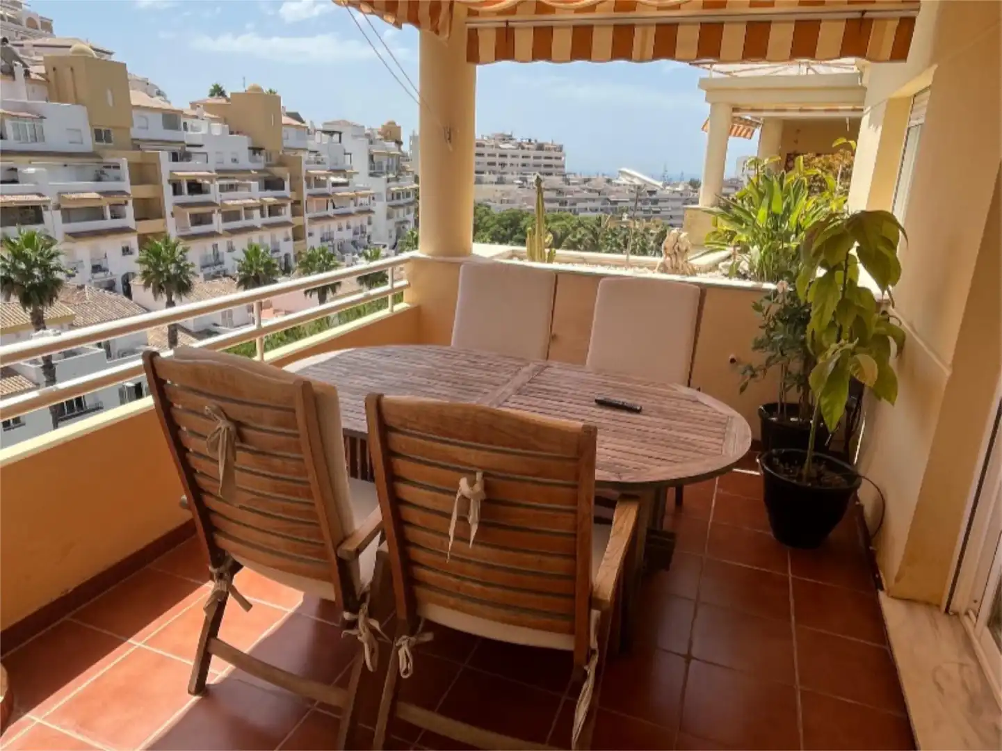 Piso en venta en Calle Babor, 8, Zona Centro Comercial Torrequebrada Piso en venta en Calle Babor, 8, Zona Centro Comercial Torrequebrada