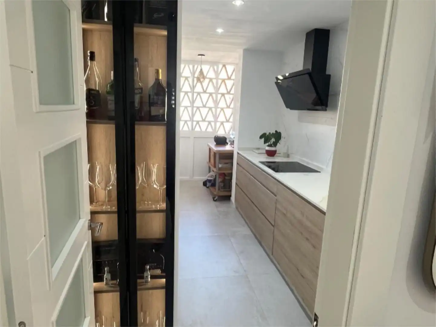 Piso en venta en Calle Babor, 8, Zona Centro Comercial Torrequebrada Piso en venta en Calle Babor, 8, Zona Centro Comercial Torrequebrada