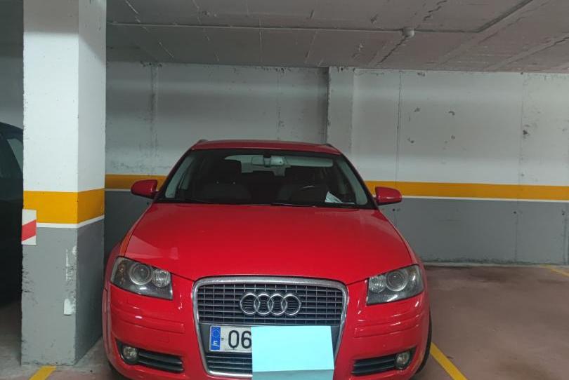 Foto 1 de Garatge de lloguer a Rúa Xesteira, 27, Bertamirans, A Coruña