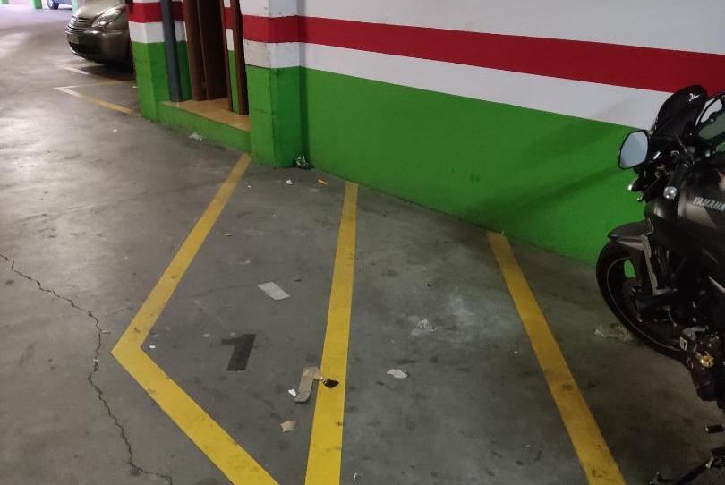 Garatge de lloguer a Calle Esquila, 6, Pajarillos Bajos, Valladolid - imatge 1 Foto 1 de Garatge de lloguer a Calle Esquila, 6, Pajarillos Bajos, Valladolid