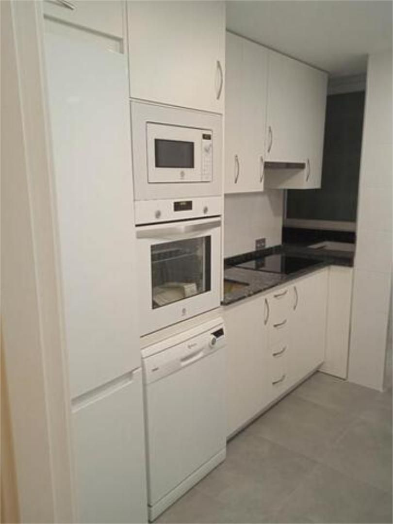 Kitchen of Flat to rent in Zamora Capital   with Heating, Terrace and Furnished