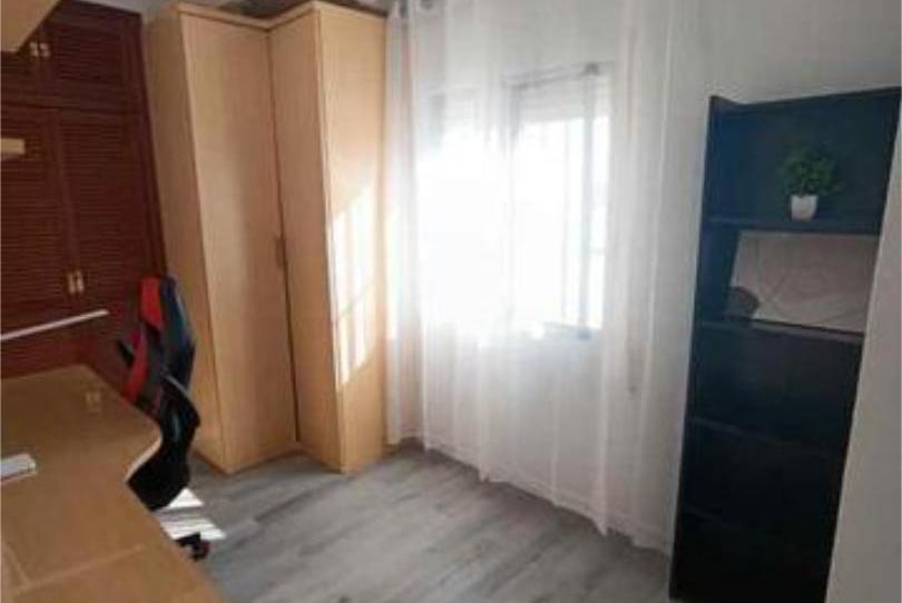 Flat to rent in Sector Sur, Córdoba - image 1 Photo 1 of Flat to rent in Sector Sur, Córdoba