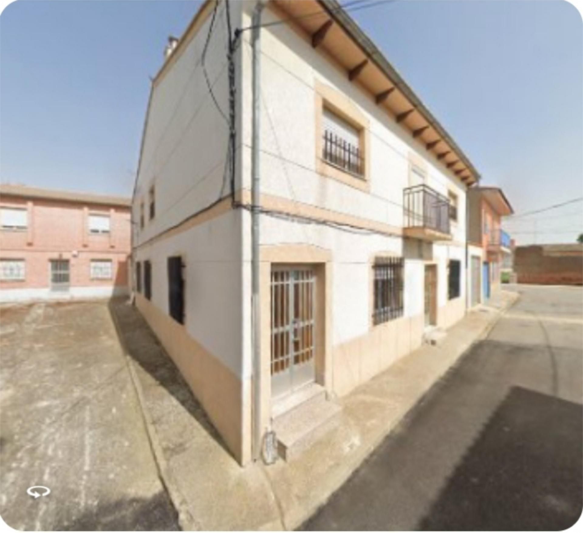 Vista exterior de Casa adosada en venta en Aldeaseca de la Frontera con Calefacción, Trastero y Amueblado
