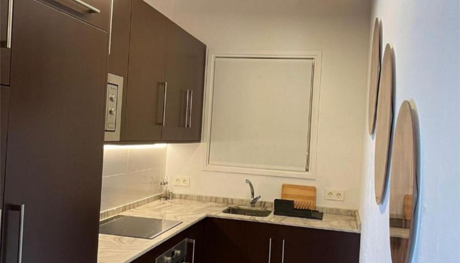 Photo 1 of Flat to rent in Plaza Fuente de la Bomba, 8, San Enrique - Guadiaro -  Pueblo Nuevo, Cádiz