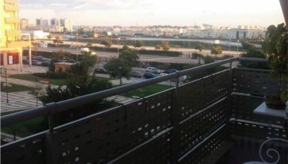 Piso de alquiler en Avenida del Doctor Manuel Domínguez, 12, El Tejar - Hacienda Bizcochero, Málaga - imagen 1 Foto 1 de Piso de alquiler en Avenida del Doctor Manuel Domínguez, 12, El Tejar - Hacienda Bizcochero, Málaga