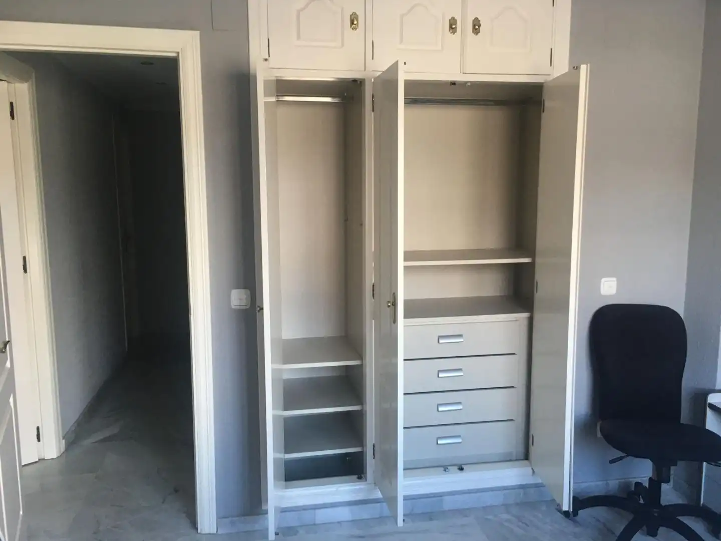 Habitación de Piso de alquiler en Sevilla con Aire acondicionado, Calefacción y Amueblado