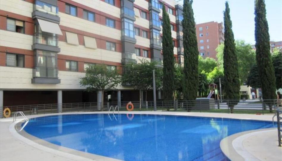 Photo 1 of Flat to rent in Calle de Juan Sánchez, 17, Peñagrande, Madrid