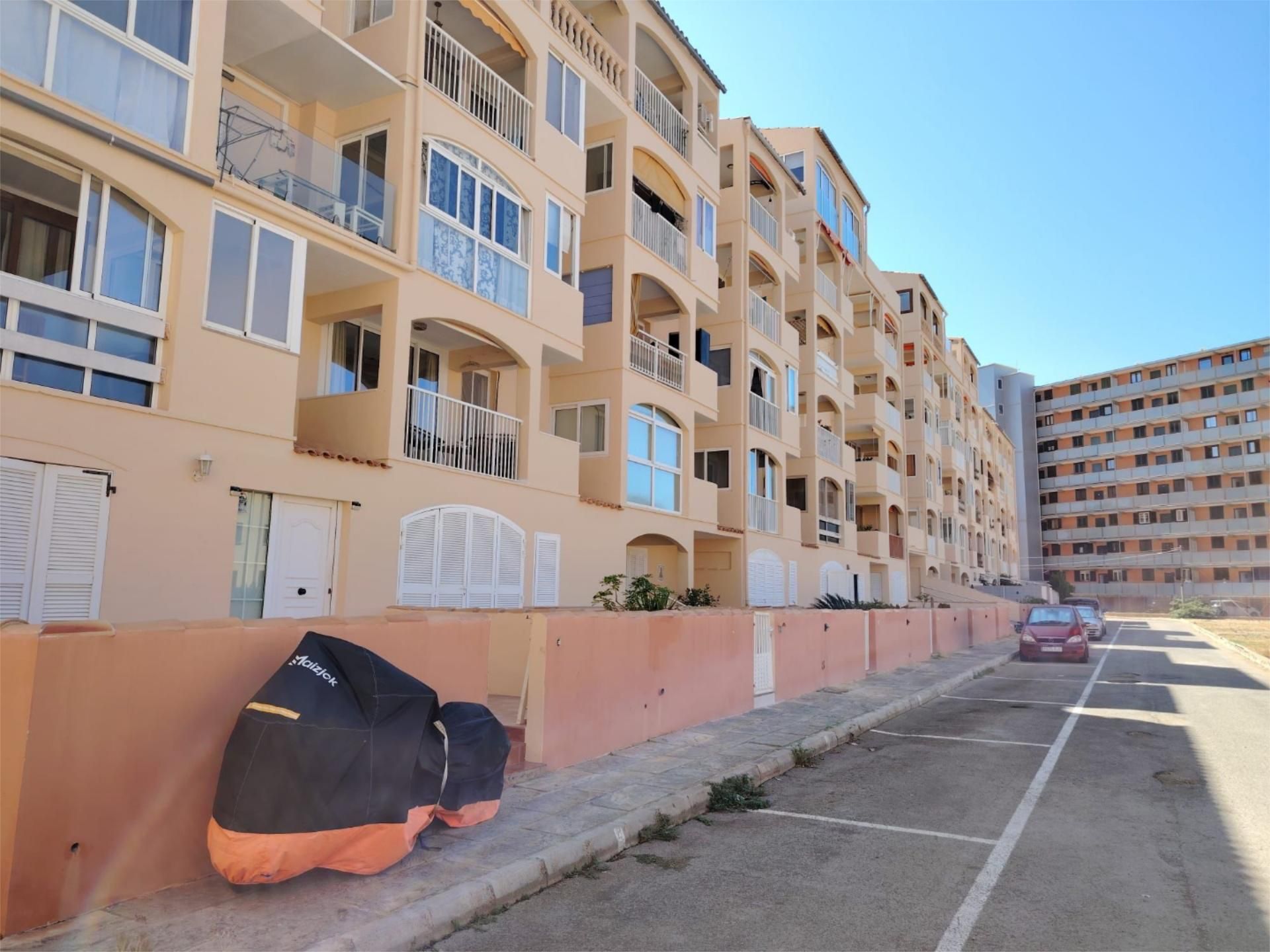 Piso en venta en Carrer Gran Via, 16, El Toro Vista exterior de Piso en venta en Calvià con Aire acondicionado, Calefacción y Parquet