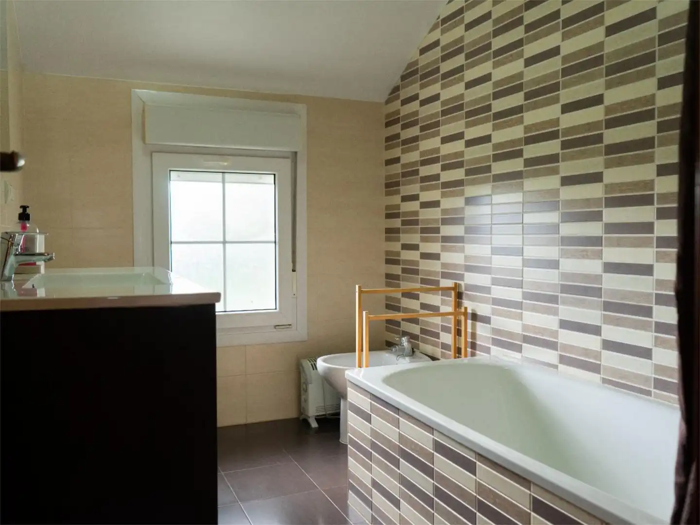Flat for sale in Lugar Castido, 19, Valdoviño Bathroom of Flat for sale in Valdoviño with Heating, Private garden and Parquet flooring