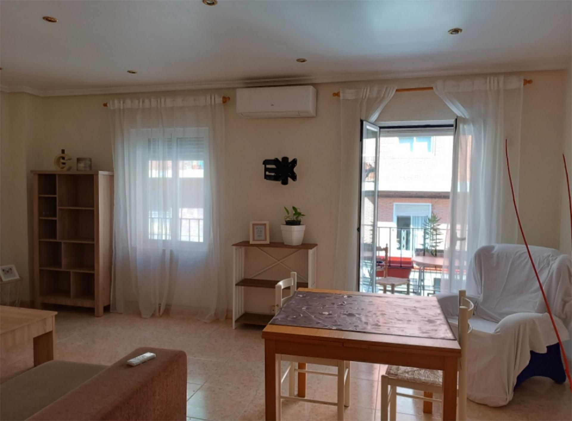 Flat to rent in Carrer Manuel Vicente Pastor, 30, Carrús Este Living room of Flat to rent in Elche / Elx with Air Conditioner, Furnished and Oven