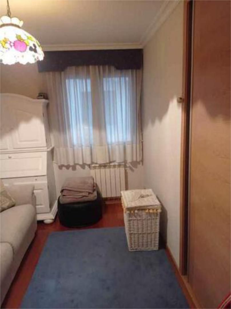 Bedroom of Flat for sale in Vilagarcía de Arousa  with Heating, Storage room and Furnished